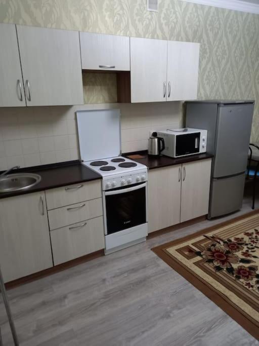 Уютная Квартира Комфорт Класса108 Nur-Sultan  Exterior photo